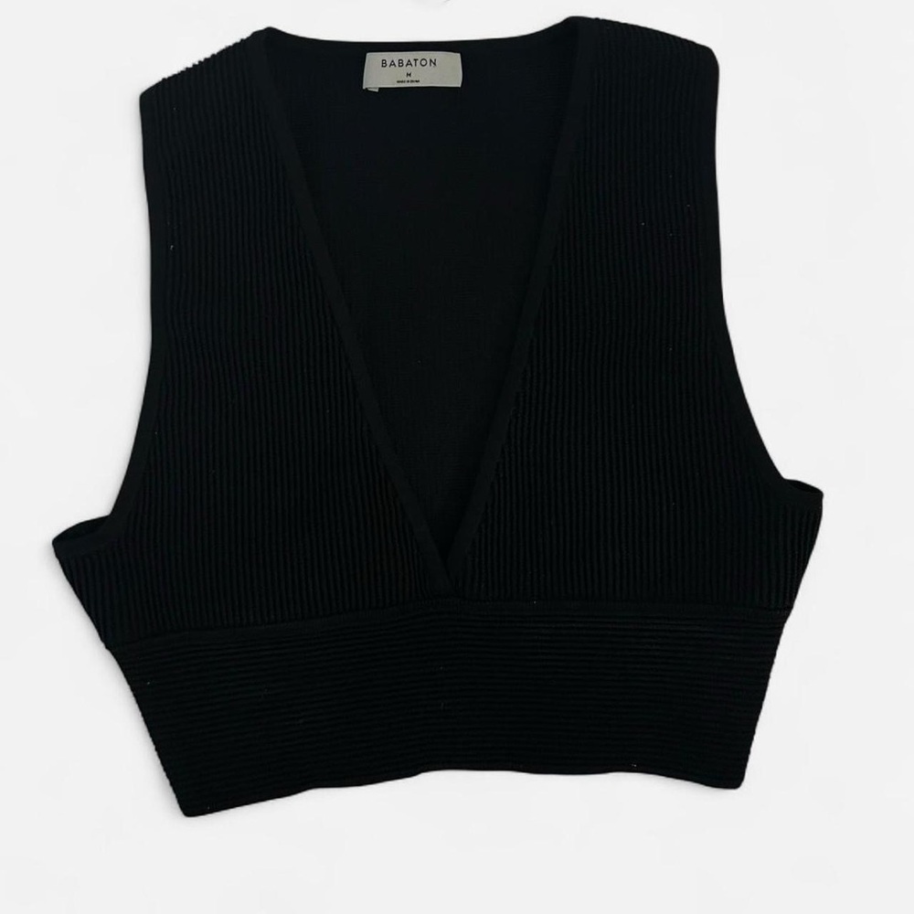 Aritzia Babaton Black ribbed knit vest top Size M